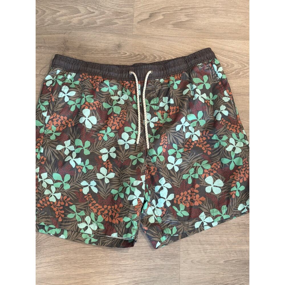 Jack O’Neil size large floral swim trunks